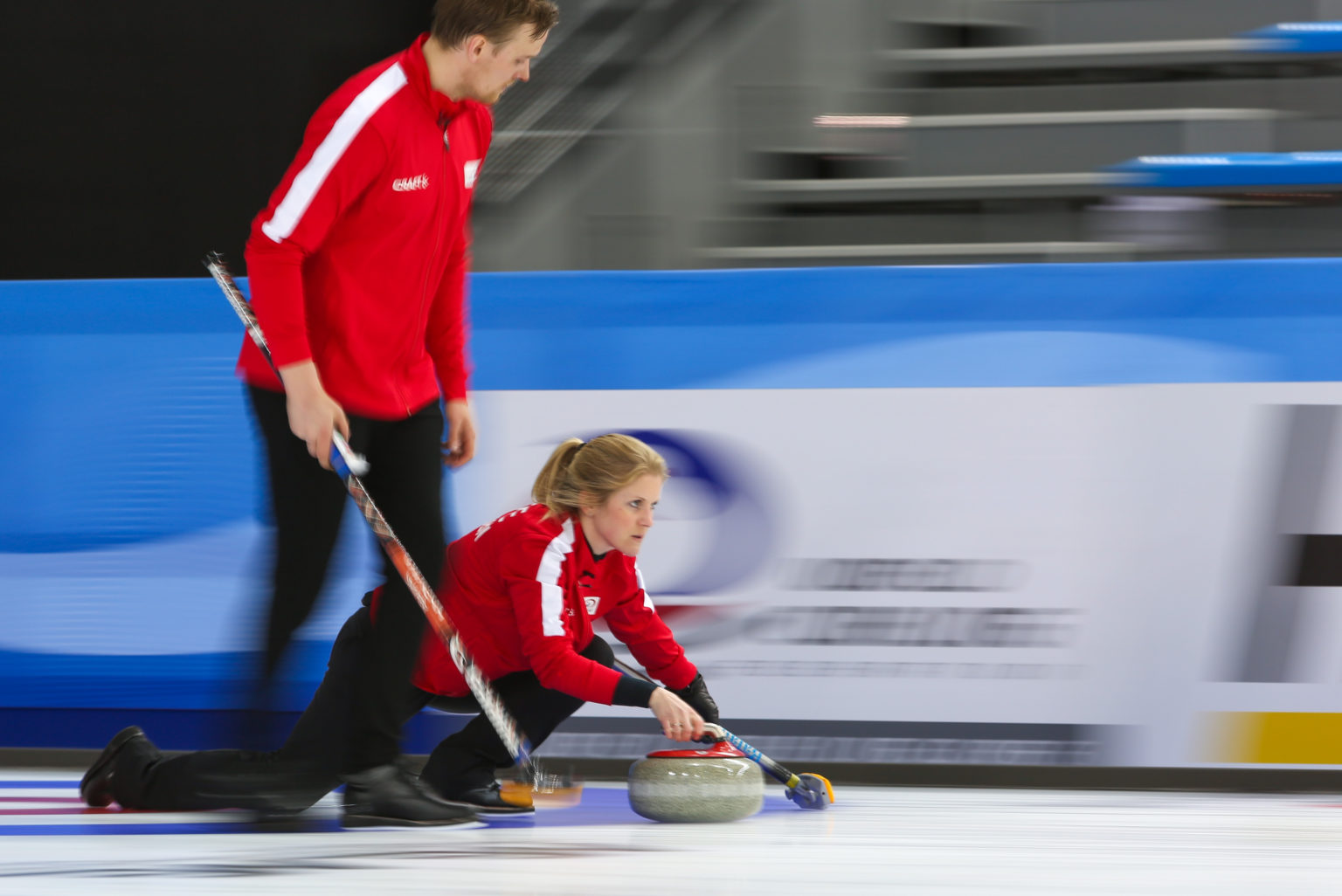 Hva er Mixed doubles curling? curlingforbund